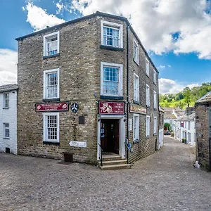 The George And Dragon Dent