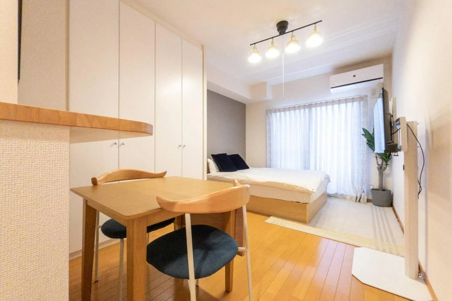 Cityspire Namba West Osaka Apartment