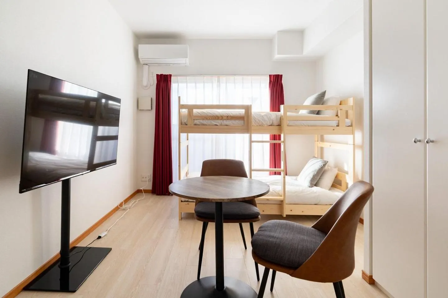 Cityspire Namba West Osaka 0*,
